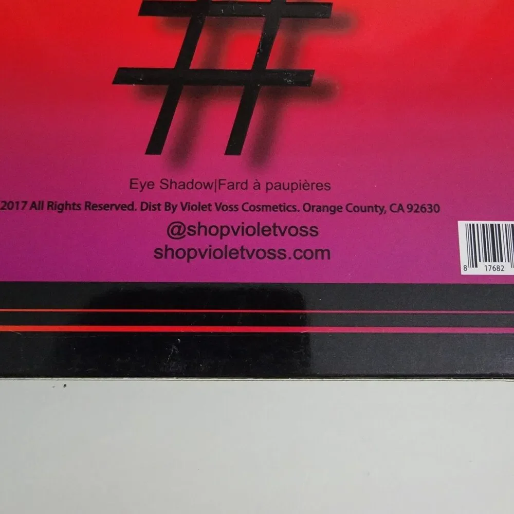 Violet Voss Pro Eyeshadows Hashtag # Palette New in Box